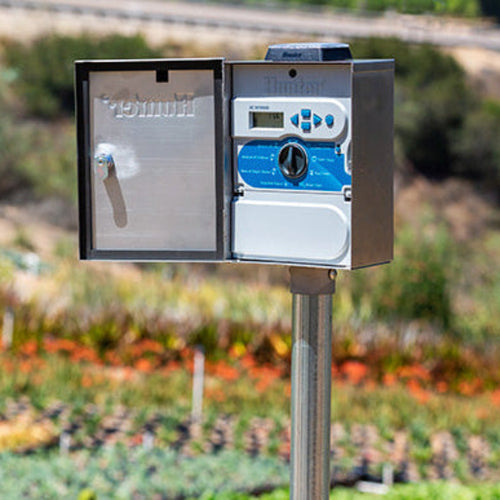 Hunter XC Hybrid® Solar-Powered Irrigation Controller
